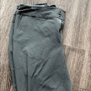 AMAZING green hiking/ outdoor pants